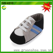 China Bequeme weiche Baby Krippe Schuhe (GS-4510)